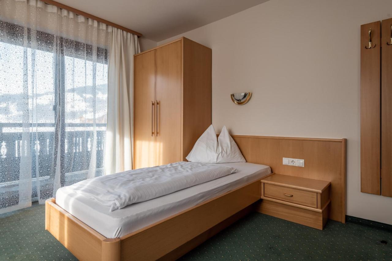 M-House Flachau Ganzes Haus Fuer 8 Personen Buitenkant foto